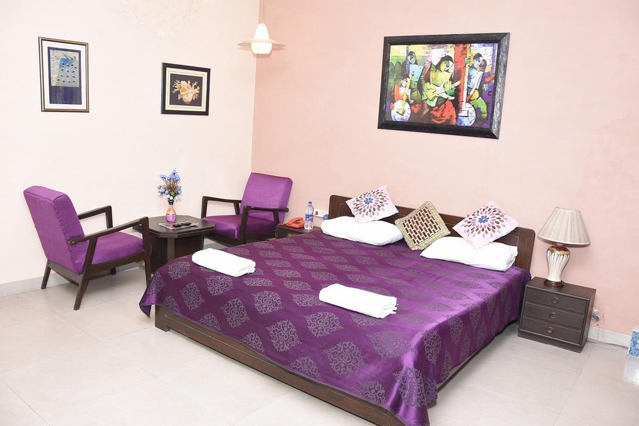 Modipur Hotel Rampur  Luaran gambar