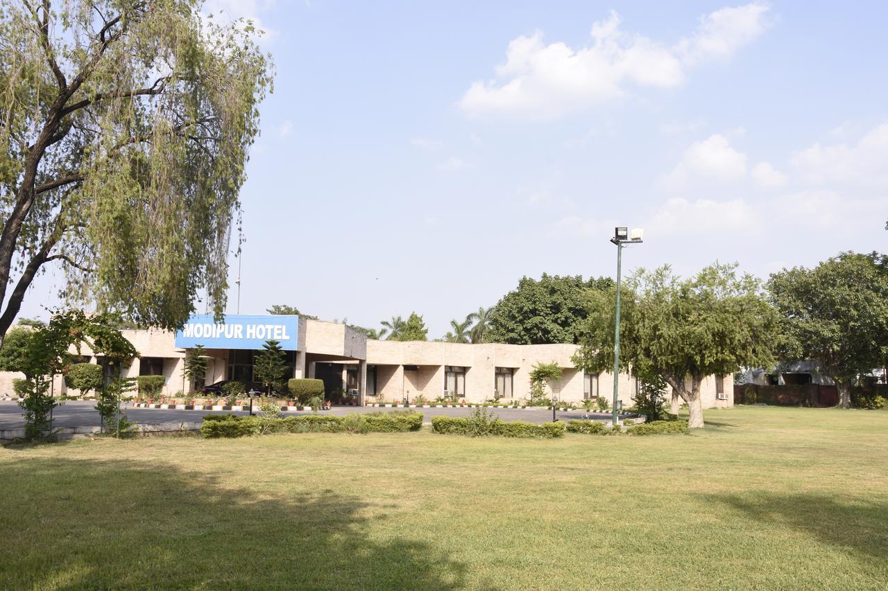 Modipur Hotel Rampur  Luaran gambar